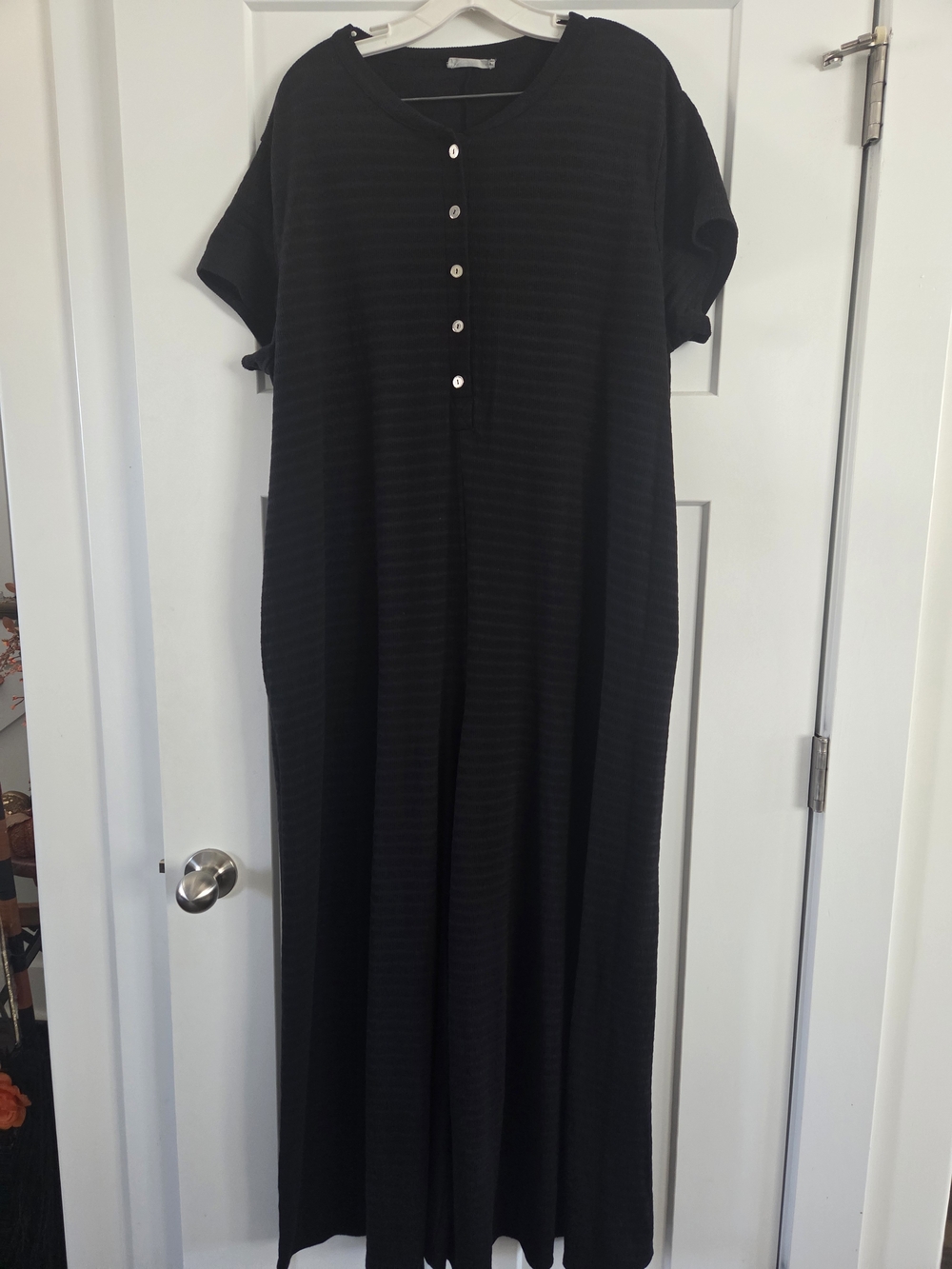 134.  Mindy Mais MARKET Black Short-Sleeve Button-Front Jumpsuit